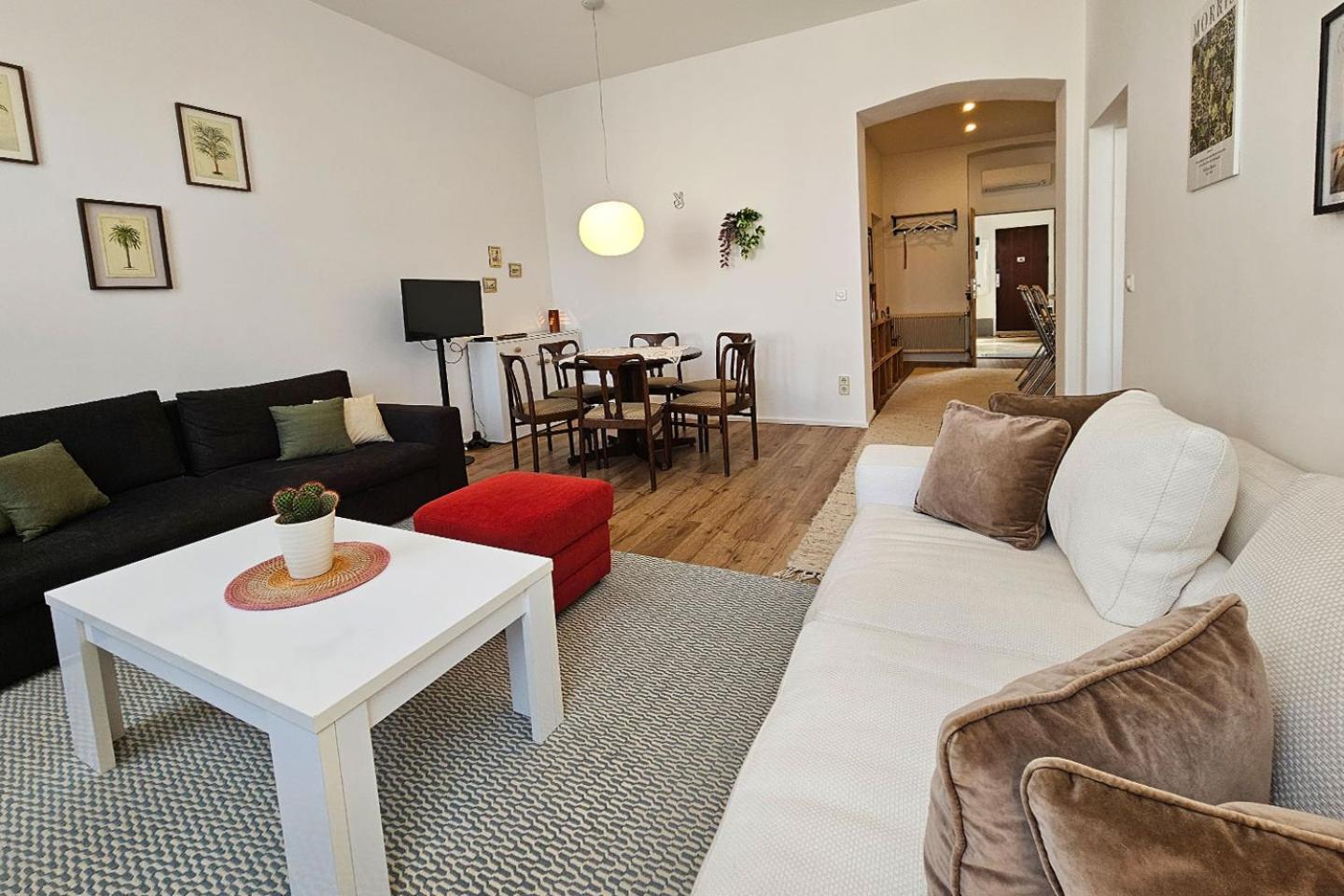 Vienna Palm Apartments Rum bild